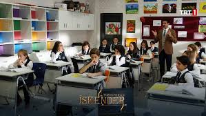 Tozkoparan i̇skender dizisi kadrosuna yeni isimler katıldı. Tozkoparan Iskender Tv Series 2021 Imdb