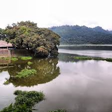 Kecamatan ngantang, bagian barat dari kabupaten malang, jawa timur ini memiliki wisata waduk atau bendungan yang dinamai dengan waduk solorejo. Taman Wisata Bendungan Selorejo Ngantang Malang Malang Jawa Timur