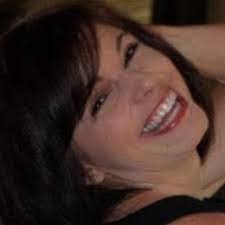 Deedee Shaw's Instagram, Twitter & Facebook