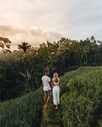 Pre wedding sawah petani febristeylla mobile photography youtube via youtube.com. Romantis Di Sawah Nusagates