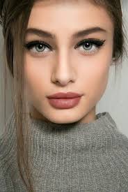 Kartinka Discovered By Andrea Discover And Save Your Own Images And Videos On We Heart It Hooded Eye Makeup Spring Makeup Eye Makeup Tips