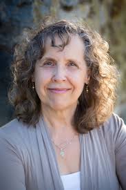 Clare Mclaughlin's Instagram, Twitter & Facebook