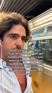Subway girl identify yourself 👀, 🎥: @jonahfeingold, #newyorklocals
