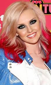Just giving you a visual of what the ombre clip in hair extensions look like. Dip Dye Lerevefashion