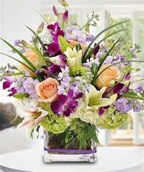 Whether you are choosing from our range of beautiful floral bouquets, arrangements or seasonal gift hampers, you'll find the gift for her at interflora. Mothers Day Flower Arrangements Spring Flower Arrangements Easter Flower Arrangements Fresh Flowers Arrangements