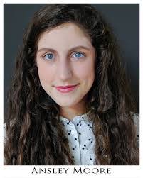 Ansley Moore's Instagram, Twitter & Facebook