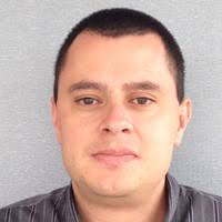 4600+ perfiles de «Maynor