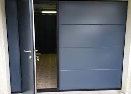 Porte De Garage Manuelle Ou Motorisee De Qualite Sur Gisors Porte Garage Garage Porte De Garage Basculante