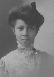 Eliza Brooks's Instagram, Twitter & Facebook