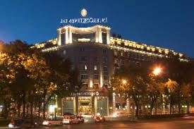 Don't miss the gastronomic display at sunday brunch, with more than 200 regional and international dishes to choose from. Intercontinental Madrid Hotel Madrid Spain Overview