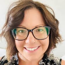 Angela Capps's Instagram, Twitter & Facebook