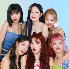 The group consists of six gidle apparel: Gidle Fancams Gidlecams Twitter