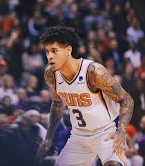 Focused Kelly Oubre Jr Kelly Oubre Boys Wearing Makeup