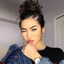 Pin By Maddy Keithly On Hair Clip Hairstyles Snap Clips Hairstyles 90s Hairstyles