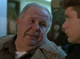 Making Life Tolerable: The Hard-Won Triumphs of Rudy (1993)