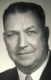 Donald Batchelor's Instagram, Twitter & Facebook