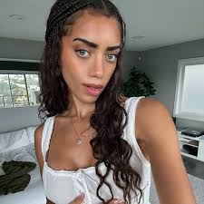 I truly believe this world would be better if you didn't post this