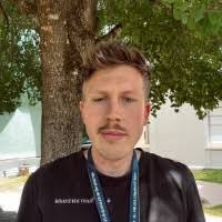 1300+ Profile mit dem Suchbegriff „Schaber“