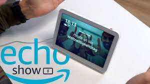 The echo show 5 is quite literally a smaller version of the echo show that amazon released last year. Echo Show 8 Testbericht Das Beste Smarte Display Venix Youtube