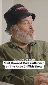 Elaine Marks's Instagram, Twitter & Facebook