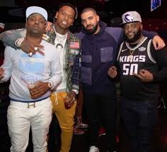 He is more famous by his professional stage name moneybagg yo. Moneybagg Yo Wiki Age Married Wife Girlfriend Net Worth