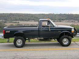 Pin By Dylan Lamn On Trucks Classic Ford Trucks Ford Pickup Trucks Lifted Ford Trucks