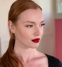 Janina Rogers's Instagram, Twitter & Facebook