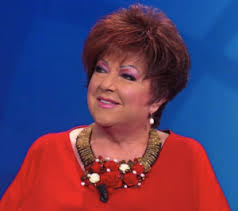 Tra le pagine della rivista gente la cantante presenta a tutti la sua nipotina, la piccola olivia. Orietta Berti Eta Marito Figli E Sanremo Io Donna