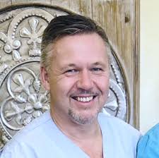 Zahnarzt Dommitzsch Silvio Schmidt [Martinikirchhof 10]