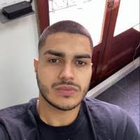 100+ perfiles de «Cameron»