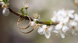 Selamat buat kalian yang sudah sold out pacaran, hingga sampai tunangan. 45 Kata Kata Romantis Pertunangan Dalam Bahasa Inggris Untuk Caption Instagram Ragam Bola Com