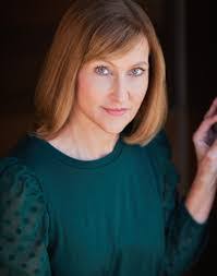 Tracy Renfro's Instagram, Twitter & Facebook