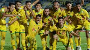 The ranking is updated weekly, and teams move up or down based on their recent performance in competitive matches over the last 2 months. Selangor S Hazwan Bakri Vs Kedah S Shane Smeltz In Malaysia Cup Final