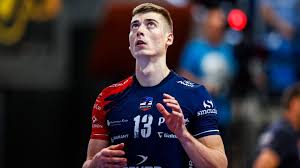 Za chwilę krzysztof rejno świetnie zaatakował ze środka i zaksa miała kolejną piłkę meczową. Sxxi8wwf21dlym