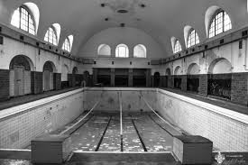 Http Www Fototouren Berlin De Wp Content Uploads 2015 05 Schwimmbad Wuensdorf Jpg Verbotene Stadt Haus Verlassene Orte