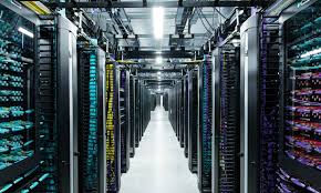 Introducing data center fabric, the next-generation Facebook data center  network - Engineering at Meta