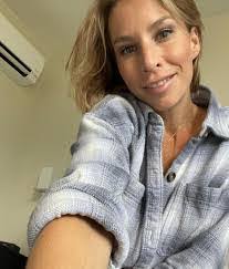 Lynnette Chapman's Instagram, Twitter & Facebook