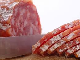 Saucissons Produits Cuisine Francaise Cuisine Francaise Alimentation Idee Tapas