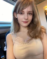 Ella Freya - Free pics, galleries & more at Babepedia