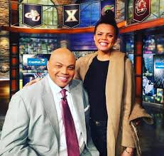 Not only does maureen lead a private life, but she also is almost not recognized. Maureen Blumhardt Charles Barkley S Wife 5 Fast Facts You Need To Know Heavy Com