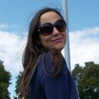 Scared to Death (Jessie Flynn, #2) by Kate Medina