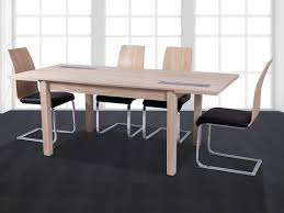 Para espacios más pequeños, el comedor de 4 sillas es una excelente alternativa. Set De Comedor Moderno Con Mesa Extensible Y 4 Sillas Roble Y Negro Catania Reus Don Baraton Tienda De Sofas Colchones Y Muebles
