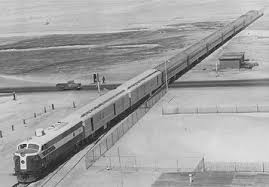 Saudi Arabia General Motors No 1508 American Cars And In The Rear Two Budd Diesel Railcars Near Abqaiq In The 50 S Saudi Gov Train Model Railway Blue Train