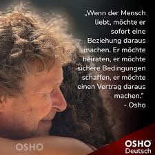 OSHO ÜBER NICHT-IDENTIFIKATION "Lass folgendes zu deinem Grundsatz werden:  Wenn du das nächste Mal ärgerlich bist, beobachte den Ärger nur. Sage  nicht: „Ich bin verärgert.“ Sage: „Da ist Ärger und ich beobachte