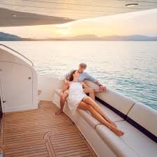 Vente Bateau Moteur A Hyeres De Nombreux Modeles De Bateaux Neufs