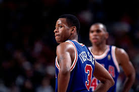 April 12, 1996 chicago bulls vs philadelphia 76ers best plays. I Was At War Allen Iverson Recalls His Iconic Crossover Against Michael Jordan As A Rookie Essentiallysports