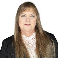 Dawn Mobley's Instagram, Twitter & Facebook