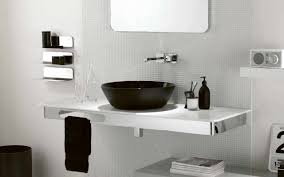 black and white bathroom ideas that