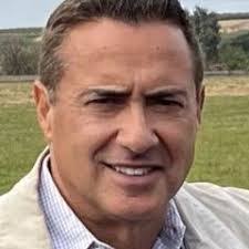 Jonathan Dutra's Instagram, Twitter & Facebook