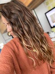 Healthy hair starts with a healthy scalp. My Wavy Hair Routine Natalie Borton Blog